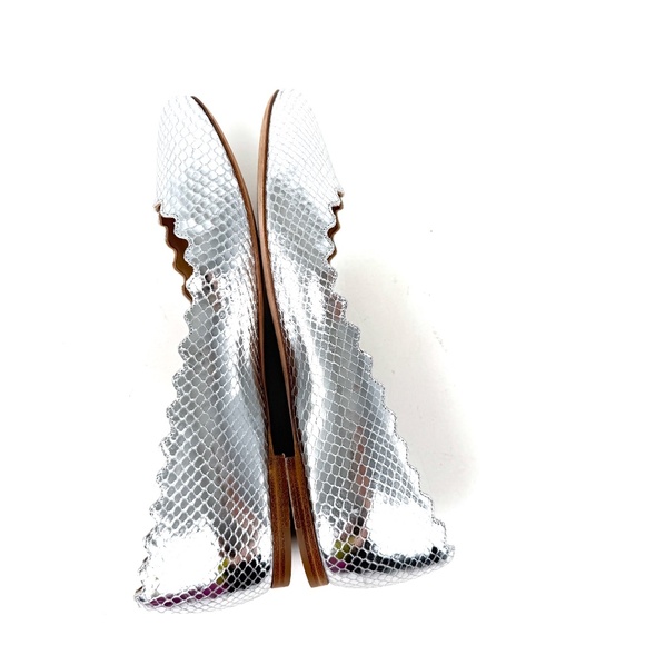 CHLOE Lauren Scalloped Ballet Silver Leather Flat Shoes 38, 7.5 - Picture 10 of 12